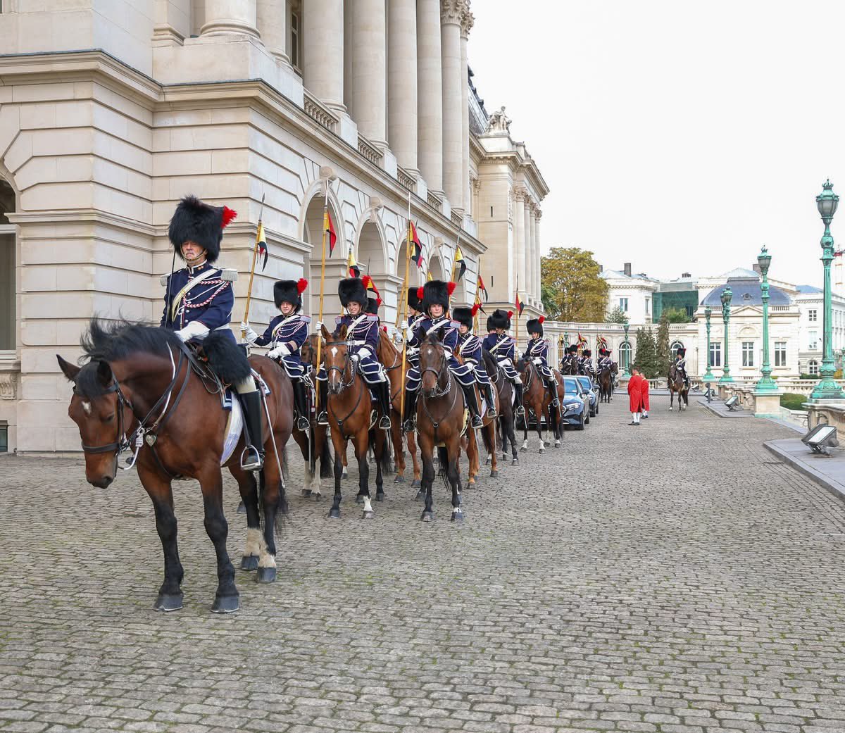 Belgium can also do pomp and circumstance: arrival of new ambassadors at the Royal Palace in Brussels. Photo: <a href="/MonarchieBe/">Belgian Royal Palace</a>