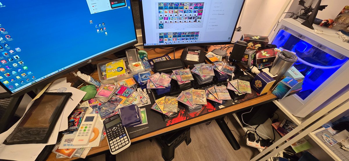 ZeBandnt's tweet photo. Thanks @TheMintMermaid for the idea which spiraled out of control and ruining my desk https://t.co/XLWkOMUXrR