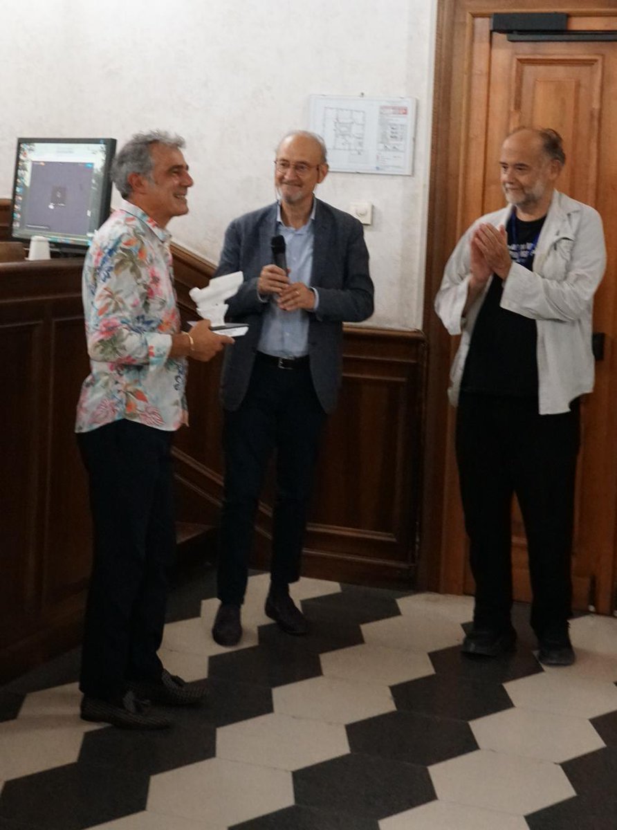 La consegna del Premio Navicella d'Oro Società Geografica Italiana al Maestro Paolo Fresu