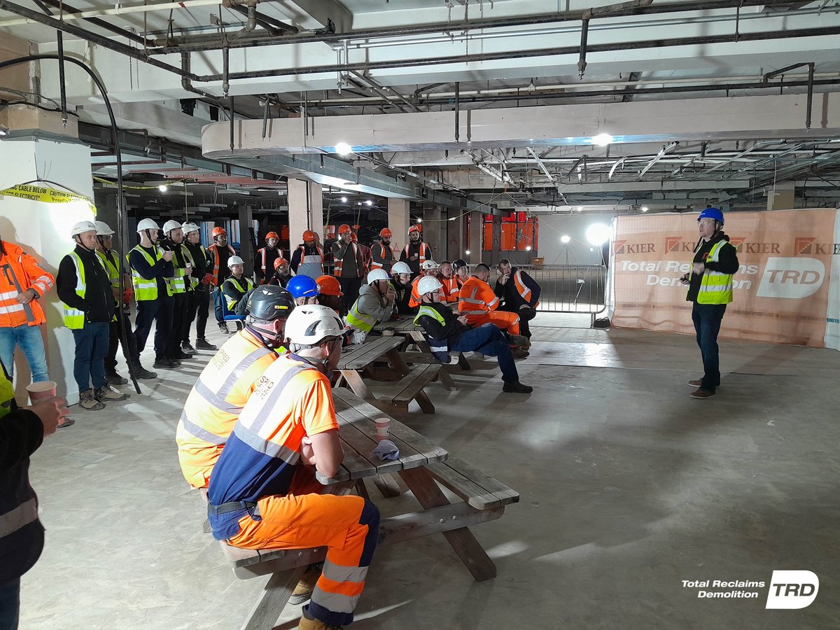 TotalReclaims's tweet image. We hosted a #ToolBoxTalk at Mansfield Connect with Tough to Talk yesterday, a charity tackling #malesuicide in construction.

Today on #NationalFitnessDay, we&apos;re reminded that fitness isn&apos;t just physical. It&apos;s mental strength, support, and speaking up when things get tough.