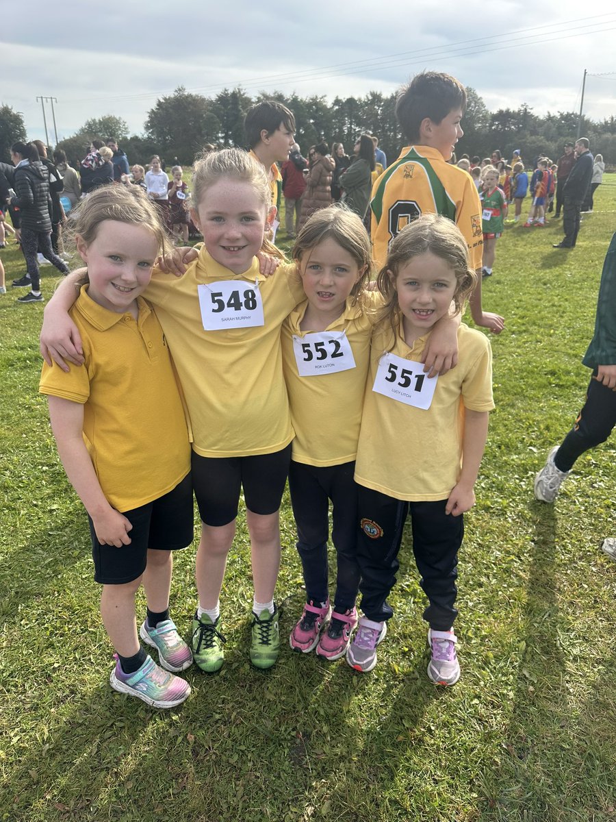 A great day out at the east Clare cross county running championships today! Well done to all our boys and girls who represented our school so well. A special shout out to Ed who came fourth place in the u10 boys! We are very proud of all of you 🏃🏻‍♂️🏃🏻‍♀️