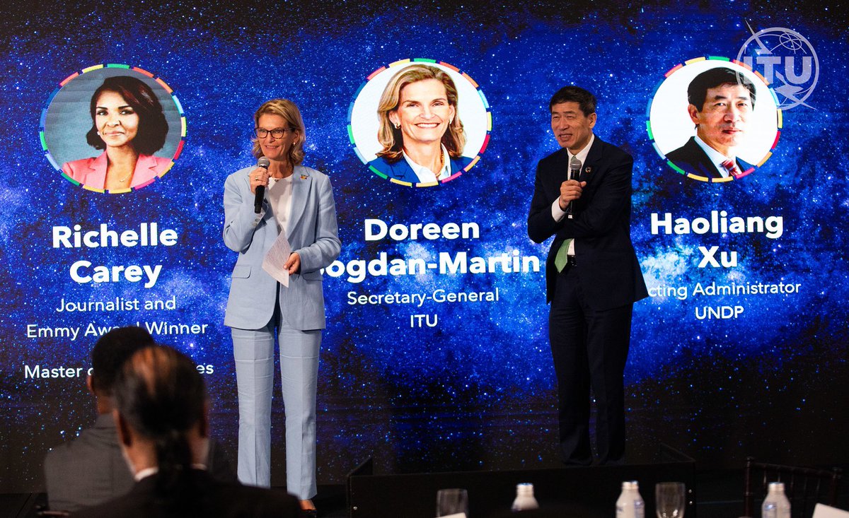 ITU's tweet image. A more inclusive digital future starts with all of us.
200+ ministers, innovators and youth leaders joined the #DigitalUNGA Anchor Event with @UNDP to turn that vision into action.
itu.int/initiatives/di…
