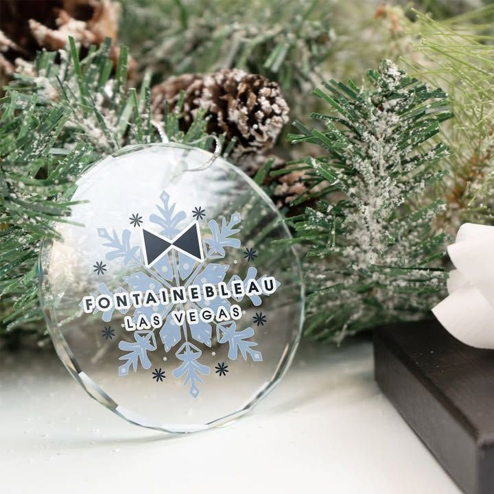 dynamicbrand's tweet image. Promotional items are a great way to have your company top of mind between face-to-face interactions. amp.fyi/-/UsyIZ2v7 #pullovers #ornaments #awards #clips