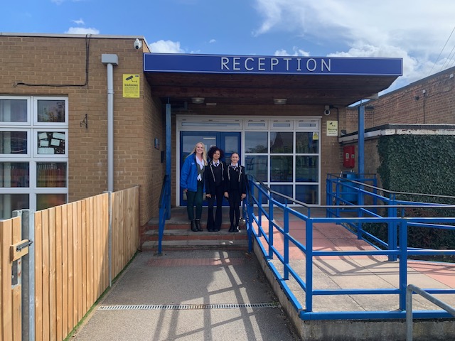 From Pupils to Role Models!

Former students returned to their primary schools to chat with year 6's about life at Kempston Academy - sharing tips and inspiring the next generation. 
We can't wait to see lots of new faces at our Open Evening on Thursday 2nd October 6-8 p.m