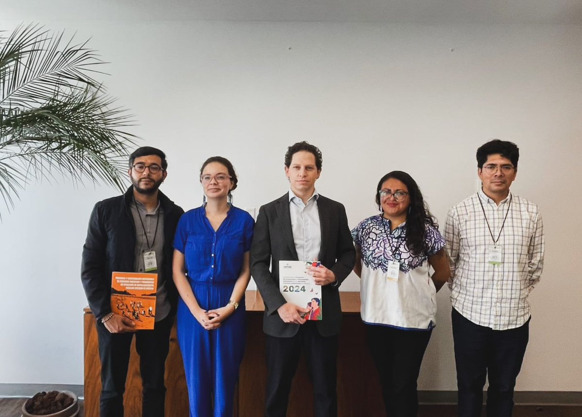 🗨️Hoy nos reunimos con <a href="/SEMARNAT_mx/">SEMARNAT México</a> para dialogar sobre acciones a favor de la protección de personas defensoras del #MedioAmbiente.

Saludamos la apertura y disposición para impulsar acciones conjuntas que fortalezcan el #DerechoADefender y el cumplimiento del #AcuerdoDeEscazú