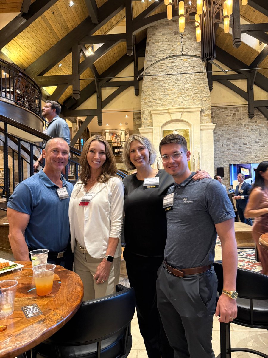 logicav's tweet image. We loved partnering with Titan CEO to host a Molly Brown Bourbon tasting at Cave in Castle Pines. 🥃 Thank you to everyone who joined us for an evening of rich flavors, great conversations, and meaningful connections. 

#logicintegration #titanceo