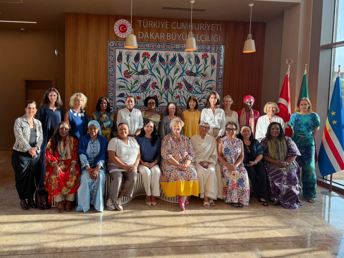 L' Ambassadrice SEMme <a href="/NurSagman/">Nur Sagman</a> a accueilli le groupe des Ambassadrices et Cheffes d’agence accréditées à Dakar à l’ambassade en sa qualité de Présidente du groupe.