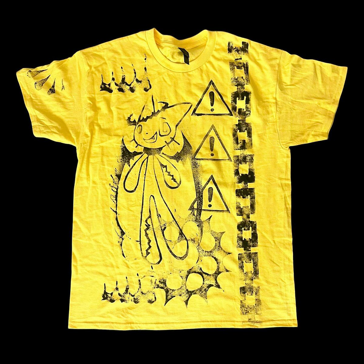 VESSEL3_'s tweet image. a couple old shirts