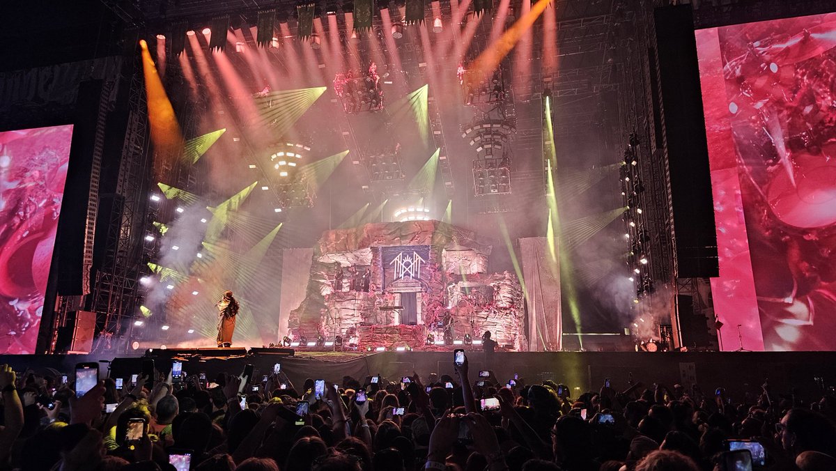 Absolutley insane experience seeing  Sleep Token <a href="/LTLFest/">Louder Than Life</a> #Louderthanlife2025