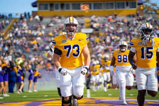 Thank you Tennessee Tech for reaching out, good luck this weekend and cant wait for future conversations! <a href="/TNTechFootball/">TTU Football</a> 

<a href="/AirportEaglesFB/">Airport High School Football</a> <a href="/CNap87/">Chris Napier 🏴‍☠️</a> <a href="/CKey74/">Colby Key</a> <a href="/Bo19Bo19/">Bo Bowers</a> <a href="/pantherlinemen/">Adrian Valenzuela</a> <a href="/jakebotticello/">Jake B</a> @Coachlanceo #LRNrecruit #LRNRECRUITING
#LANCEOSRECRUITINGNETWORK