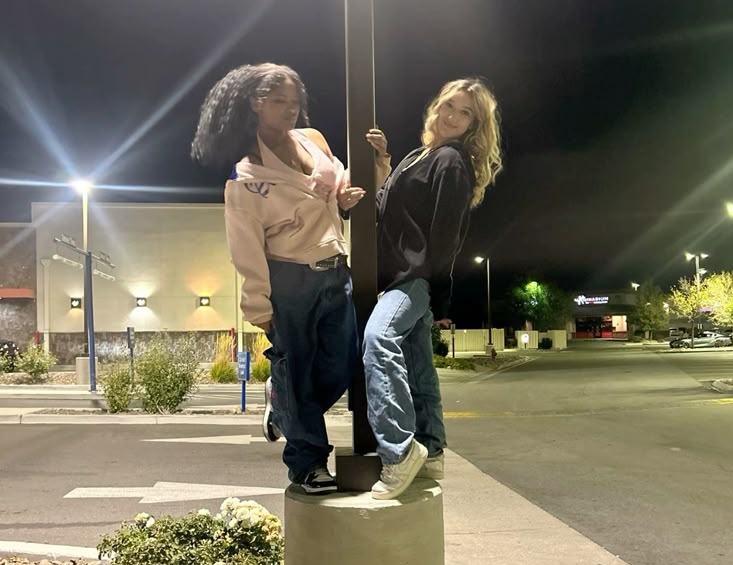 _elforest's tweet image. 𝐿𝑖𝑙𝑦 &amp;amp; 𝐾𝑖𝑚𝑚𝑦 ♡
@XZWKIM_