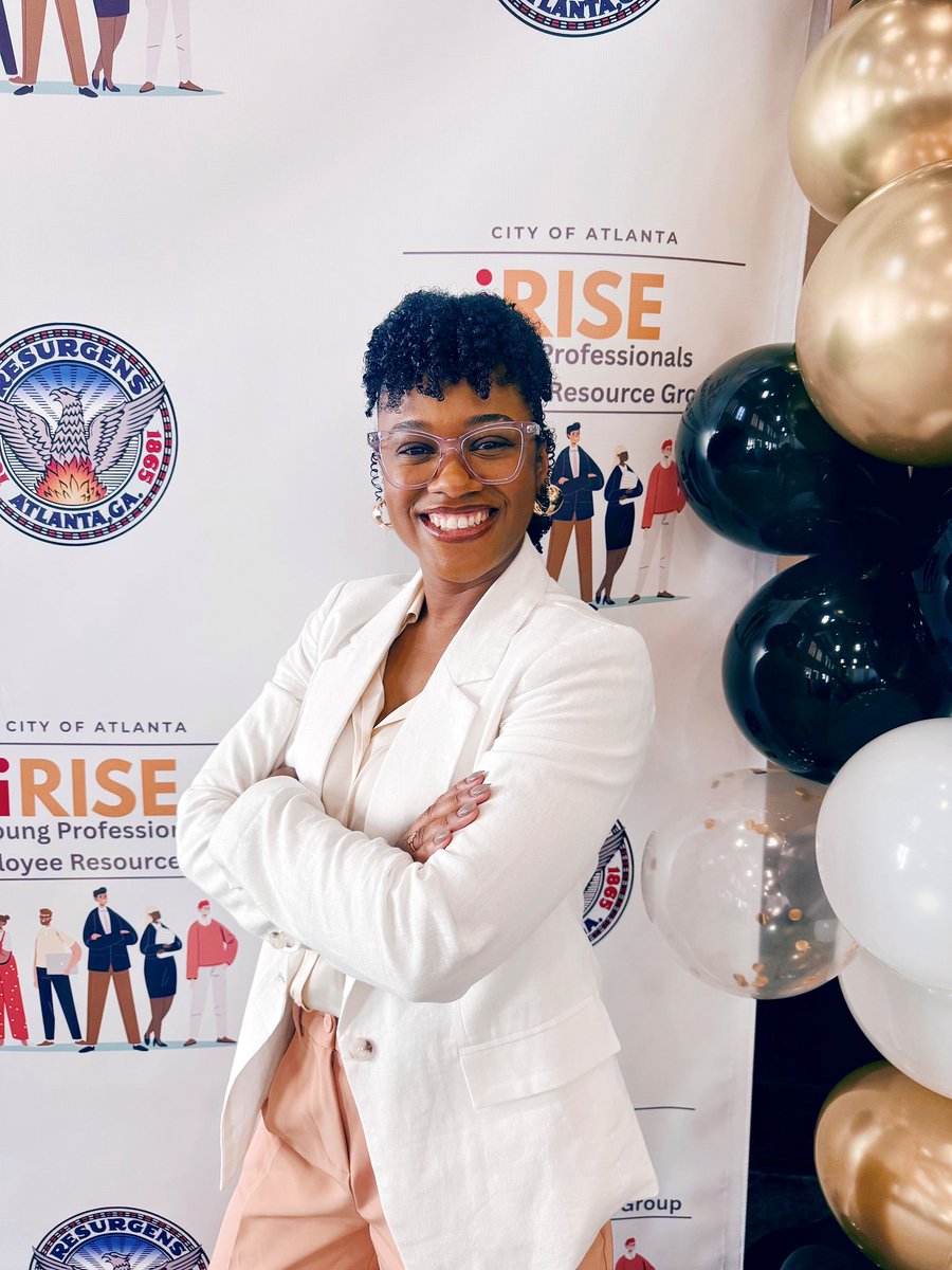 AtlantaOCA's tweet image. Congratulations to our Art Program Manager, Brittnee, for being selected as one of the City of Atlanta’s inaugural 40 Under 40 honorees!

Join us in celebrating Brittnee and all the outstanding young professionals leading the way!

#40Under40 #YoungProfessionals #iRise