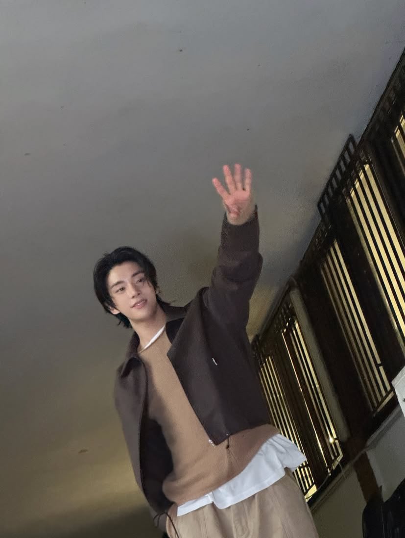 15ARCHIVEz's tweet image. jake ig post ❤️ #제이크 #JAKE 
#PRADAxENHYPEN