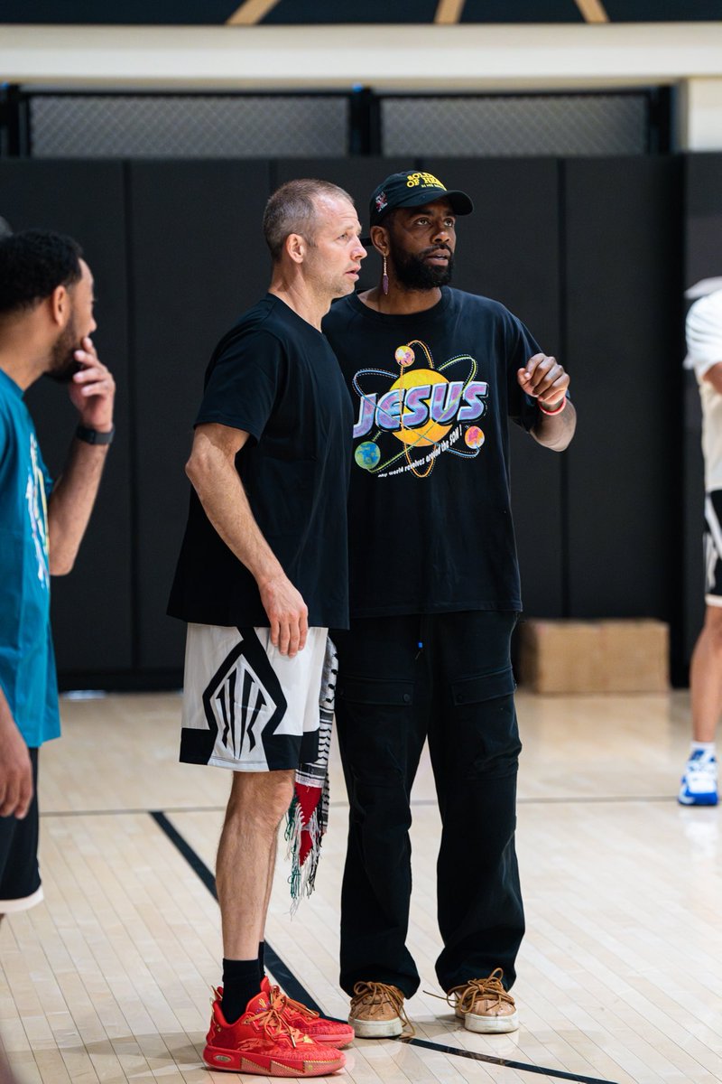 ProHoops tweet media