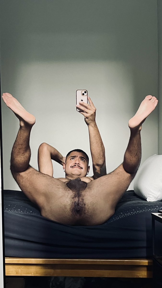 Happy #humpday from my freshly-fisted hole—courtesy of <a href="/NeroXArkham/">𝙽𝚎𝚛𝚘 ʚ🐶ɞ</a> 🥵