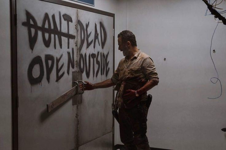 the walking dead remains one of the most referenced shows of all time

never don't compare, it's a goated