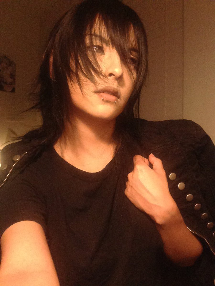 BocciTheRockk's tweet photo. noctis cosplay https://t.co/Cd9xm39Lcr