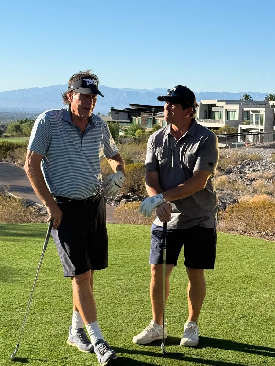 kroppandrea1's tweet photo. Two amazing men and actors @RealDeanCain and #KevinSorbo
Happy and blessed Birthday @ksorbs π₯³π
#HolyOne #JCFilms https://t.co/0LislDyeHC