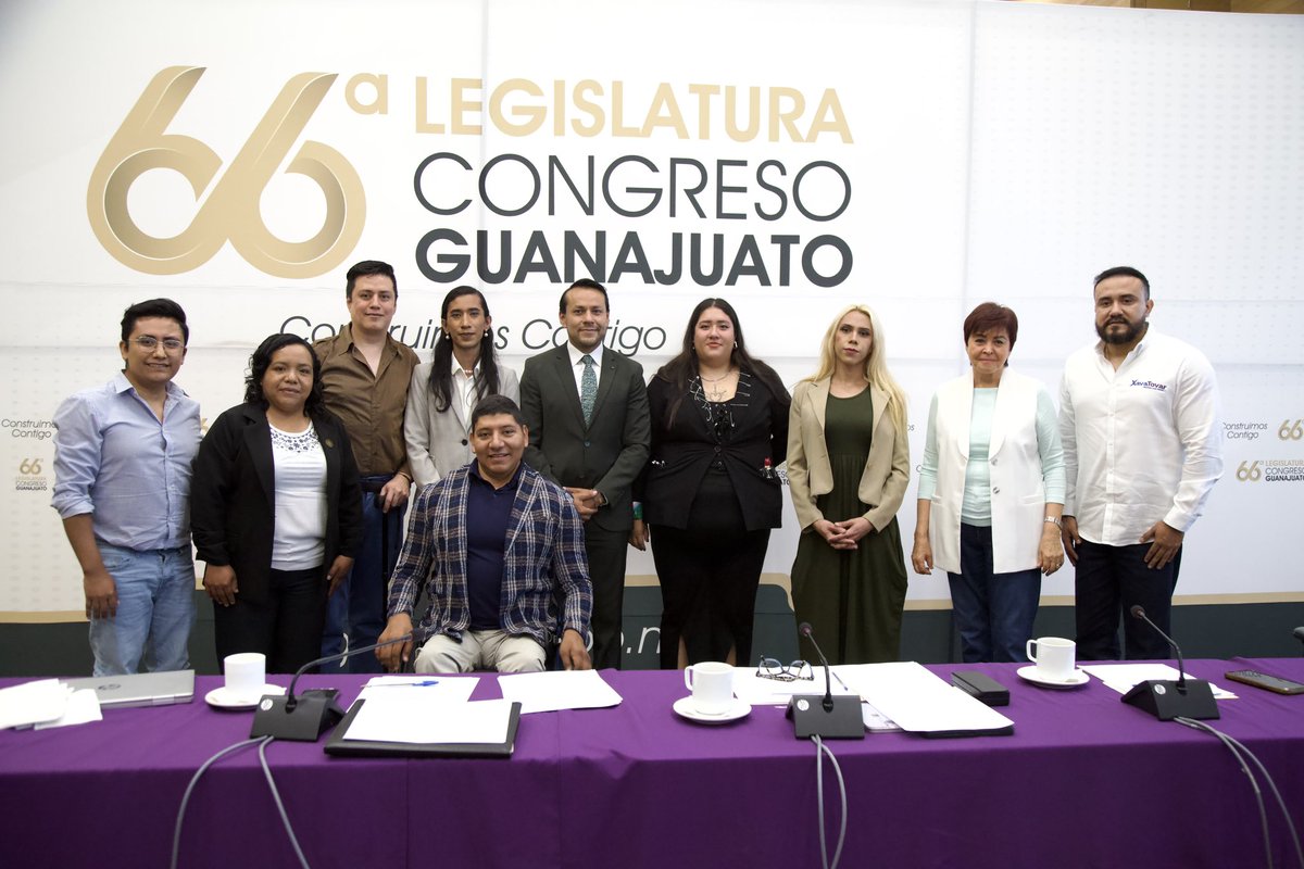 Empecé el día con los trabajos de la Comisión de Derechos Humanos y Atención a Grupos Vulnerables, reafirmando mi compromiso de impulsar acciones que garanticen el respeto, la inclusión y la protección de todas las personas.