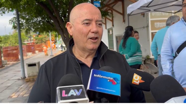 QueCosaNoticias's tweet image. 💧 El director del SAPAC, Arnoldo Heredia Romero, reveló una cartera vencida de 90 MDP.
Deudores: la 24ª Zona Militar, el INAH y Walmart con hasta 300 mil pesos pendientes.
En septiembre se cancelaron 150 tomas por morosidad.

#Cuernavaca #SAPAC #Agua #Morelos #QueCosaNoticias