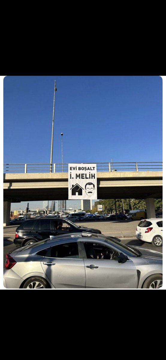 Jeliboncu İ.Melih ve Haramzade Osman evi boşaltın 🤣🤣🤣
<a href="/06melihgokcek/">İbrahim Melih Gökçek</a> <a href="/OsmanGokcek_/">Osman Gökçek</a>