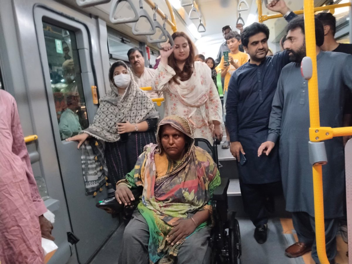 <a href="/MaryamNSharif/">Maryam Nawaz Sharif</a> Madam, The lady has been given wheel chair.