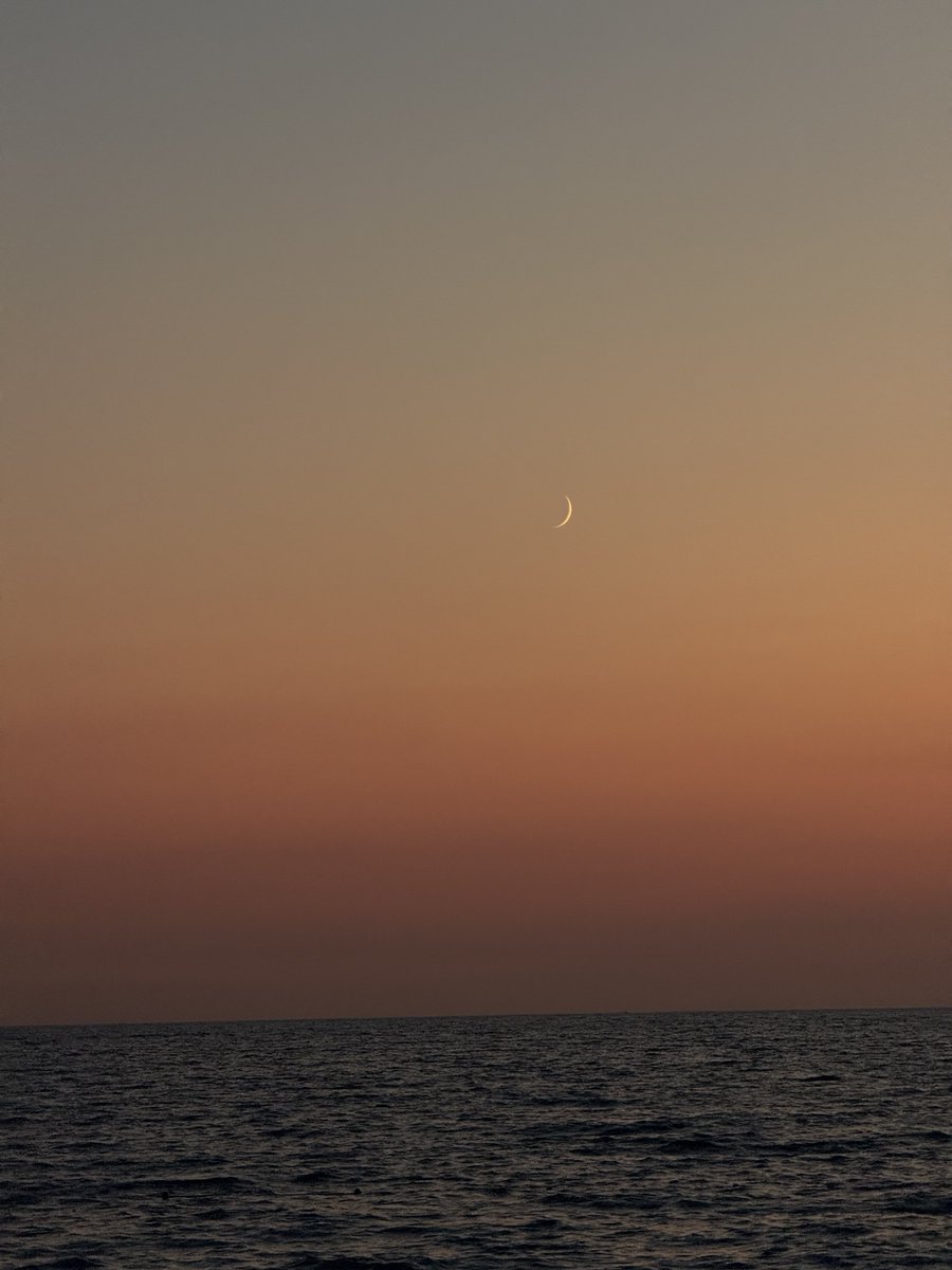 Güneşi batırdık Ay'la devam 😉