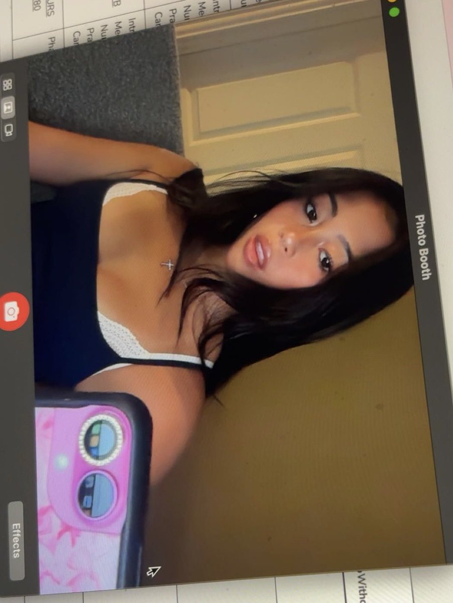 Mini 🎀 tweet media