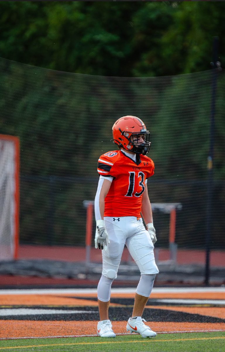 MNAthletics's tweet photo. Congrats to our POW for the CAL! Mike Murray DL &amp; Jack Dreger DB, HM Brett Wolski athlete and Jackson Park LB. Great work! Tiger Pride @marplenewtown   @MNTigers @DTMattSmith @MBarkannNBCS @DelcoSports @sportsdoctormd @BillMaas @TerryToohey @delcosportsBob @PaPrepLive https://t.co/RUaVboUp8S