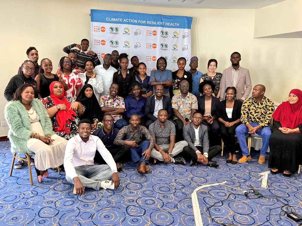 Icpd25YouthKE's tweet image. On Day 3 of the #ResilientFutures training, participants enhanced their facilitation skills and deepened their understanding of climate change and #SRHR. The training is meant to equip young leaders to cascade this knowledge, strengthening community resilience. #ClimateAction