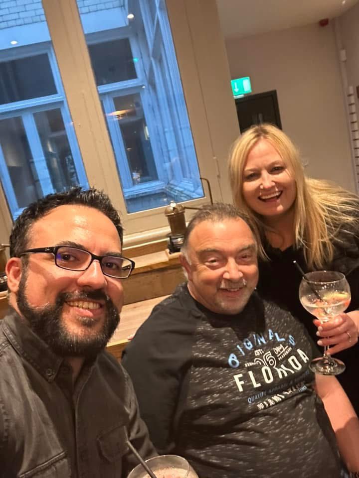 Some of you might know Andy Joslin who goes to every #LFC home game. I am devastated to learn that he had a stroke and is now unresponsive in the hospital.

Every time I traveled to Liverpool I would see him. He's been a great friend for years and I am so sad to learn this news.