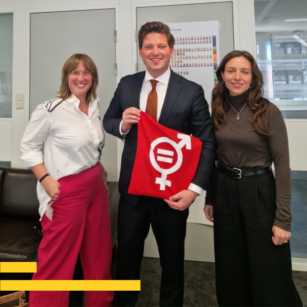 Veel dank VVD TK-lid <a href="/ThomvCampen/">Thom van Campen</a> voor de enthousiaste kennismaking vandaag! We hadden o.a. een mooi gesprek over welke uitdagingen én kansen er zijn m.b.t. de impact van handelsakkoorden op de rechten en positie van vrouwen en meiden. We kijken uit naar een goede samenwerking 💪