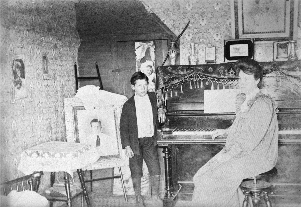 Pianos were valuable instruments and symbols of class status and respectability. Pictured is a woman and child at a piano in Roane County in the 1890s, courtesy of Tennessee State Library &amp; Archives. Explore more: tnmuseum.org/tennessee-play… #NationalPianoMonth #TheTNPlaylist