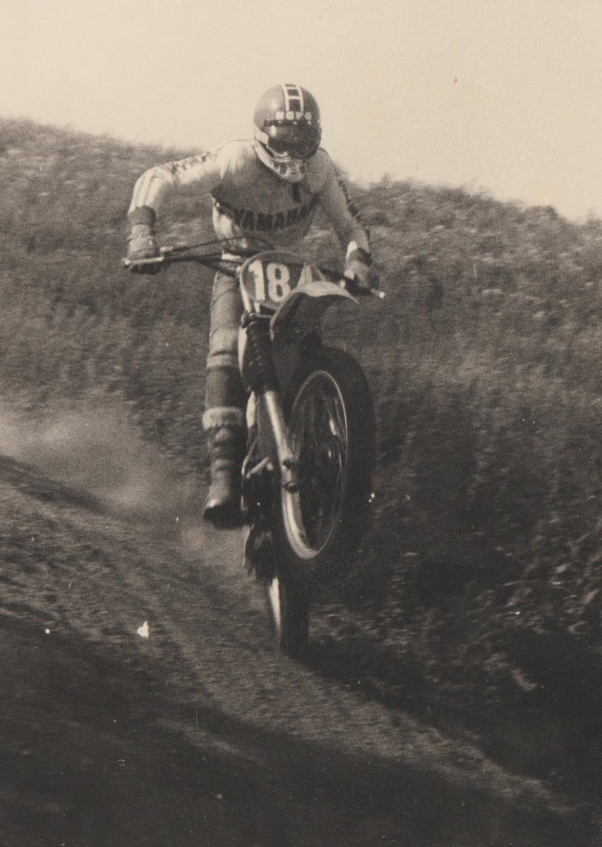 Wheely Wednesday meets Throwback Thuersday on a vicious 125 2 stroke. Finger on the clutch to keep the little screamer inside the powerband. What was your ride in 1978 <a href="/matoxley/">Mat Oxley</a> ?