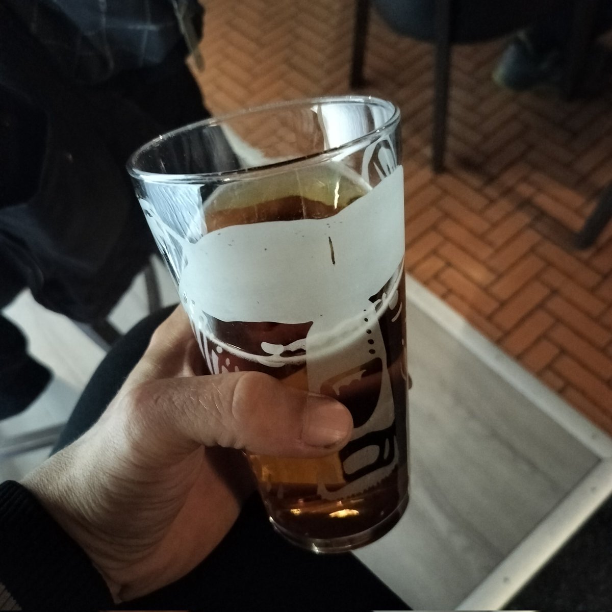 DCrazyReindeer's tweet image. Cheers Fam 🍻 #DCR #beer