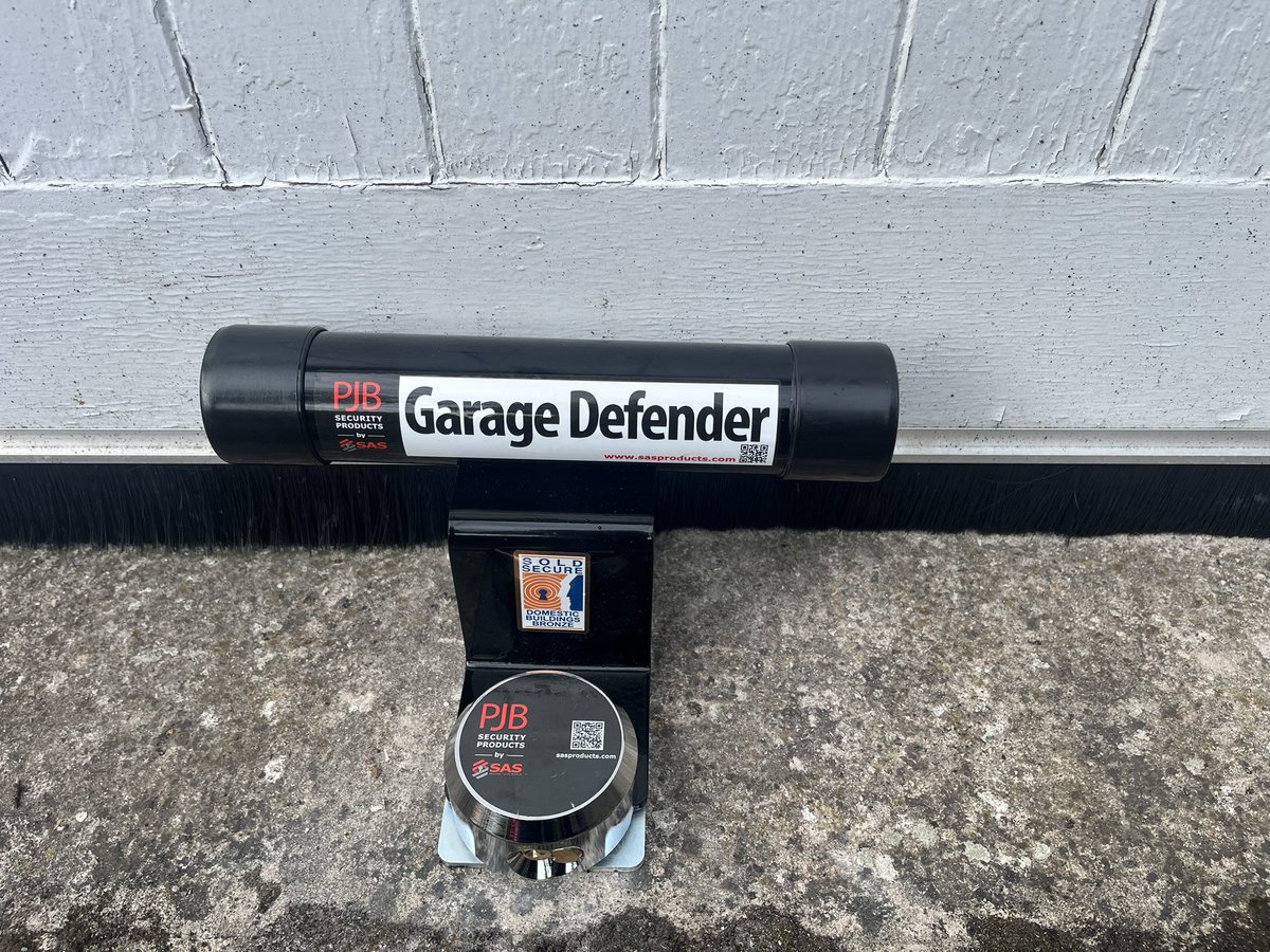 bonnyrigglocks's tweet image. A break from the daily upvc lock repairs to supply and fit a Supra c500 Police rated key safe and a Sold Secure Garage Door Defender.
#locksmithmidlothian #locksmithnearme #suprac500keysafes 
#locksmithdalkeith 
#locksmithtranent