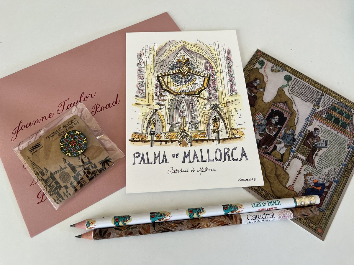 I can share this now I know it has been safely received! A little bit of summer packed into an envelope for my <a href="/learnpointedpen/">The Pointed Pen Collective</a> calligrabuddy, who I knew would appreciate some stationery from Majorca!