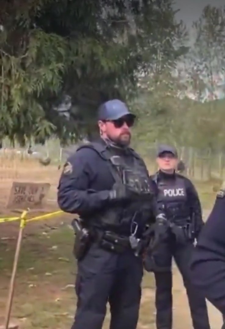 🪶🙏 Thank GOD for everyone who made this front page news,  without NEWS in Canada (Drea Humphrey and Sheila Gun Reid 🧡 and Rebel are the news!) The birds live another day. REMEMBER THOSE WHO DID NOTHING.  REMEMBER THE BOOTLICKING COWARDS DRESSED AS MEN. Never forget.