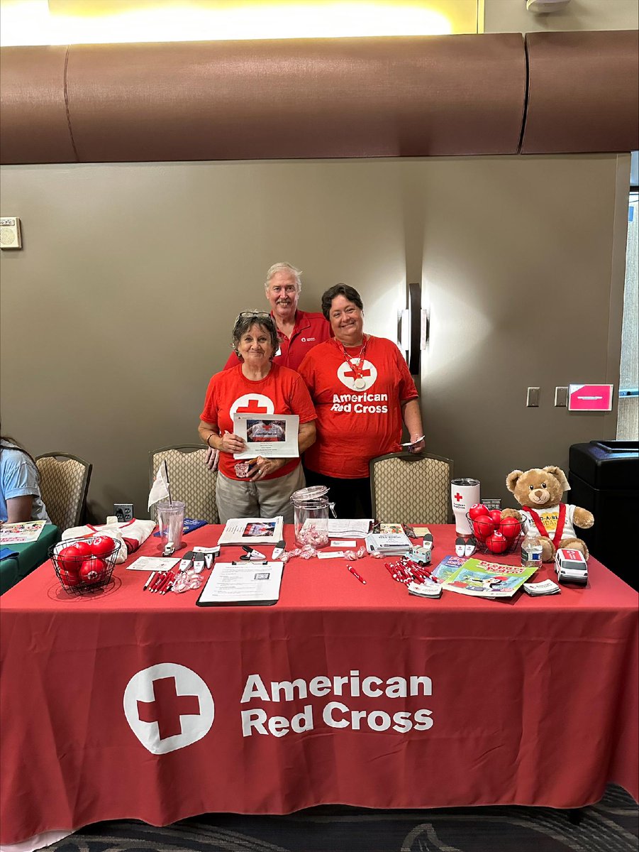 Our Heart of Texas team had a blast joining Texas A&amp;M for their Volunteer Opportunity Fair! 💙
It was a great chance to connect with students, share ways to get involved, and inspire the next generation of changemakers. Thanks to Aggieland for the warm welcome and big energy! 🙌