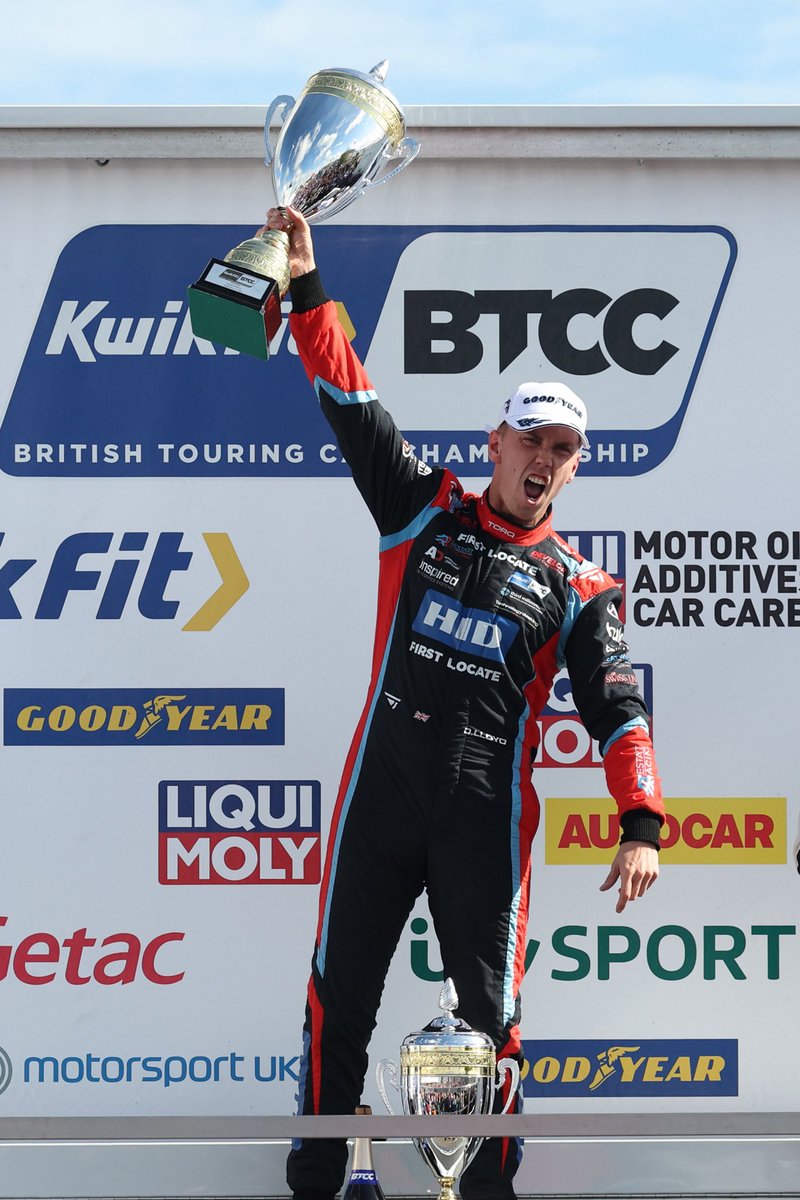 Daniellloyd23's tweet image. Silverstone vlog is now live!! 😬 one I’ll be watching back for many years! 

Any likes and comments, shares would be much appreciated!!! 👊🏼👊🏼😆

youtu.be/sdrFroieBxE?si…