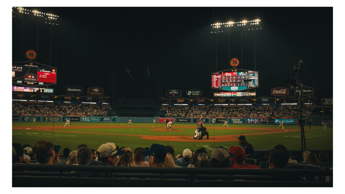 📍Dodger Stadium ⚾