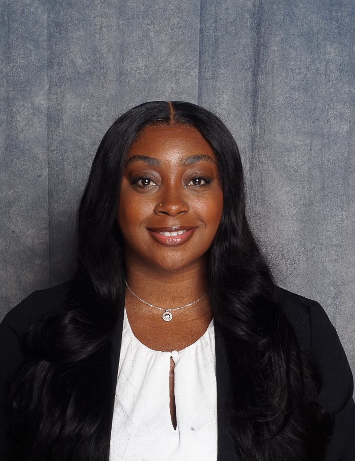 nalaa_11's tweet photo. Applications sent, dreams in motion. ✨💙👩🏾‍⚕️🦴🦾 #match2026 #MedTwitter #blackwomeninmedicine https://t.co/ZYzuo3YVcC