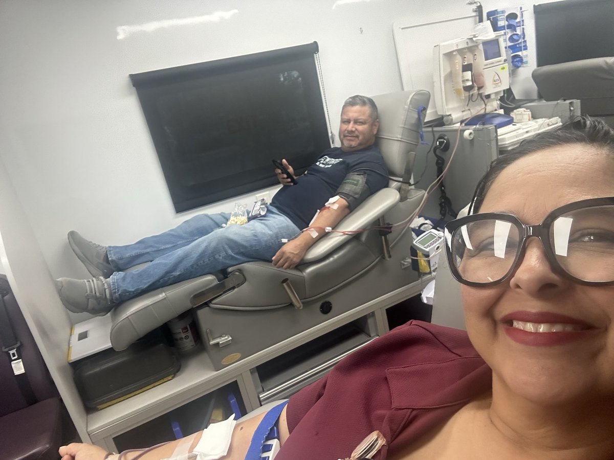 dsaucedo_bss's tweet image. @BSybert_Prek8 Bill Sybert&apos;s fall Blood drive  is part of our tradition to give back to our community! We thank donors  for giving time and an opportunity  to save a life!  Donors names will  be put into a drawing for $10,000! Best of luck and keep donating... we appreciate you!