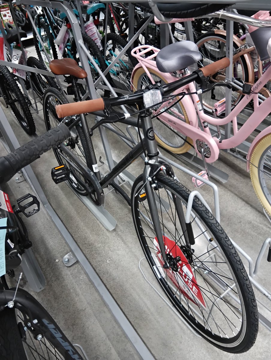 AshleyB46824012's tweet image. Damn, my @Walmart is sold out of the #SmallFrame of the #OzarkTrailExplorer flat bar/drop bar versions....hope they get more in stock but that might not be for a few more months at times...gotta grab it next time I guess...too bad the #ConcordEnvoy isn't set up w/mounts:(.