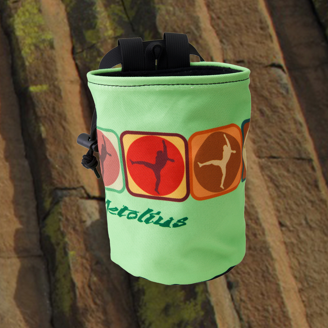 Our newest classic Competition shape chalk bag in four logo print colors.

Full-length pile lining
Brush holder
Includes belt w/side-release buckle
Colors: grey, green, teal, brown

metoliusclimbing.com/logo-chalk-bag…