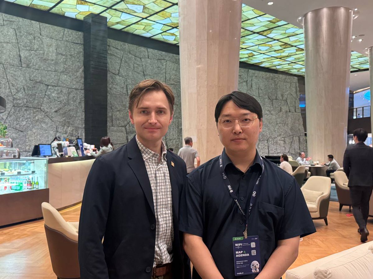 Future Economy: According to my theoretical analysis, within the next 10  years, Bitcoin will increase at least 100 times and be universally adopted  as the ultimate reserve asset. As a result, American