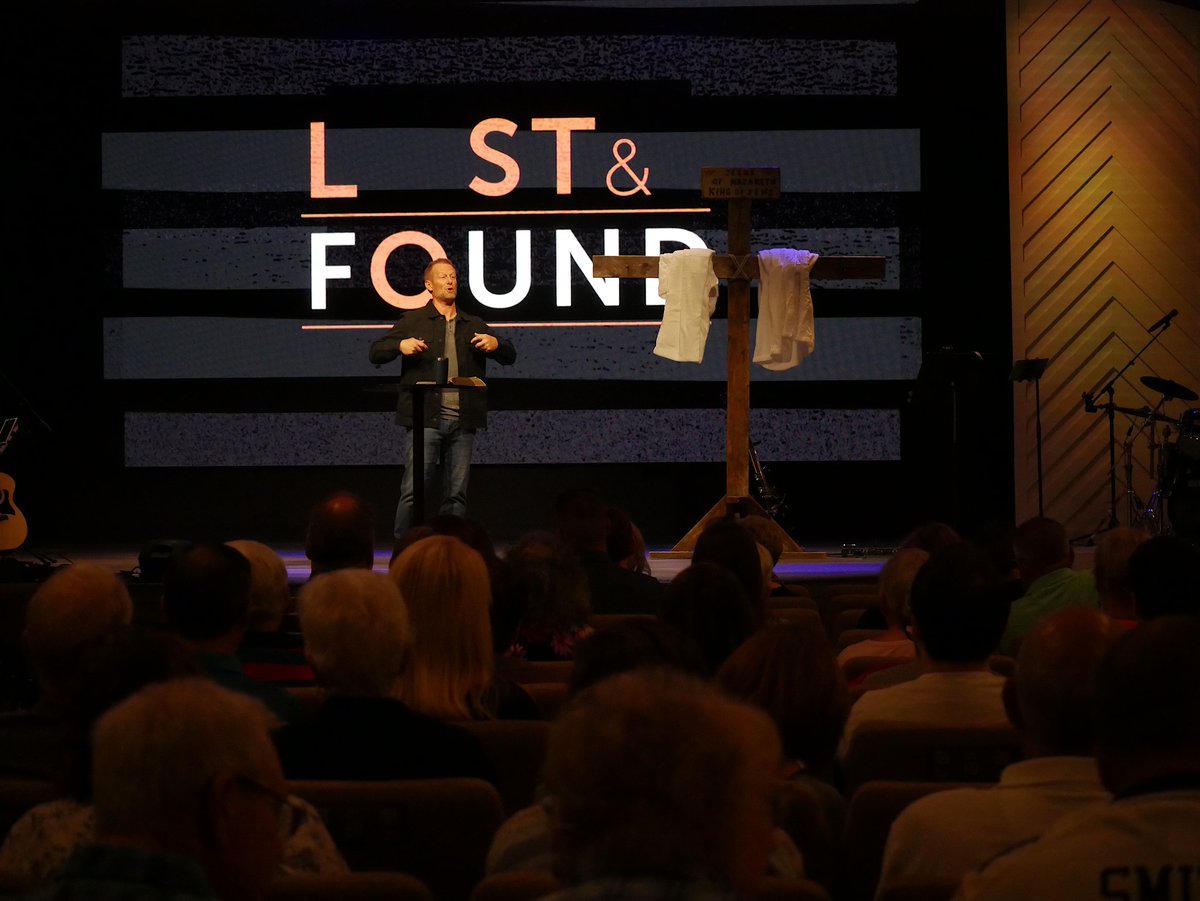 SpringboroBC's tweet image. We&apos;re just days away from our Fall Family BBQ. Make plans to join us this Sunday at 10am for a FREE catered lunch by Dickey&apos;s, corn hole tournament, petting zoo, inflatables, snow cones, &amp;amp; way more! We&apos;ll save you a seat. 🔥springborobaptist.org/event/fall-fam…  #BBQ #Fall #Family #FamilyFun…