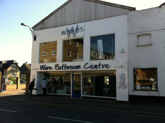 impact4signs's tweet image. From complex visuals to bespoke branding, we’re ready to help with design support. Click here to learn more. im4s.uk/top5signmateri… #BuildingSigns #SignSolutions #ShopFrontSigns