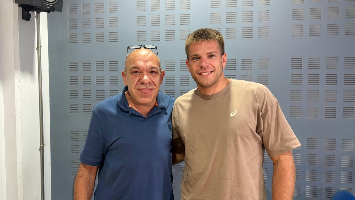 Castells de 10 vs. desfolrats.
▶️ El programa ‘El Pom de Baix’ ho debat amb Josep Fernández (Colla Joves) i Fèlix Díaz-Prieto (Castellers de Vilafranca):
👉revistacastells.cat/2025/09/el-pom…
#castells