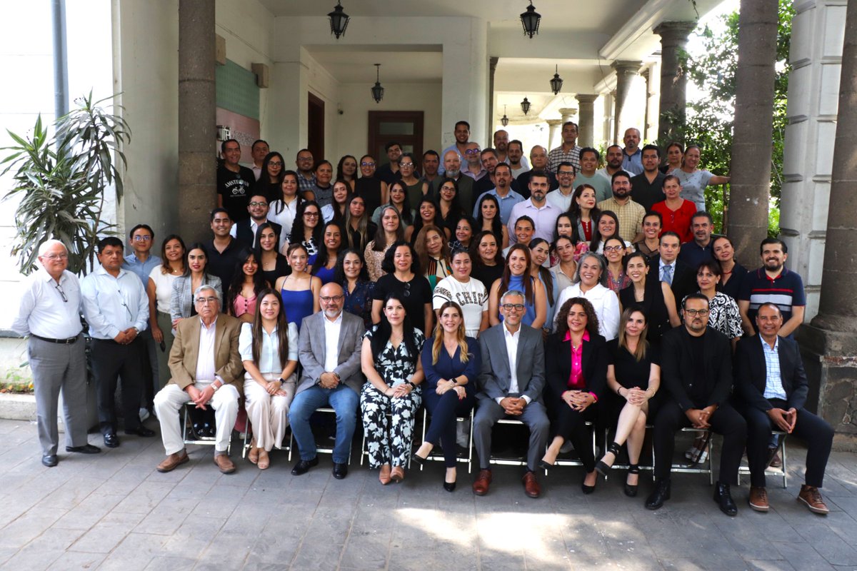 Celebramos el 20 Aniversario del <a href="/ITEIJal/">ITEI</a>, en el que se reconoció la labor de todos sus integrantes, que con convicción y responsabilidad, realizan sus actividades día a día, para garantizar a la ciudadanía el derecho humano de acceso a la información.

#ITEIesTuyo